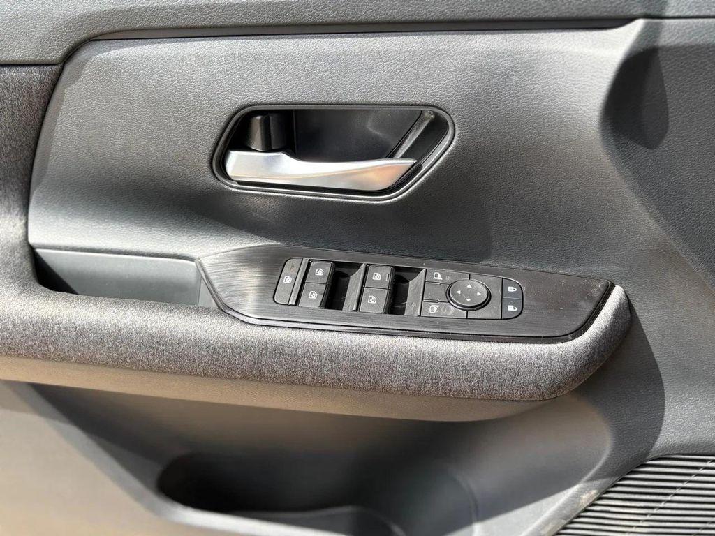 new 2025 Nissan Kicks car, priced at $25,136