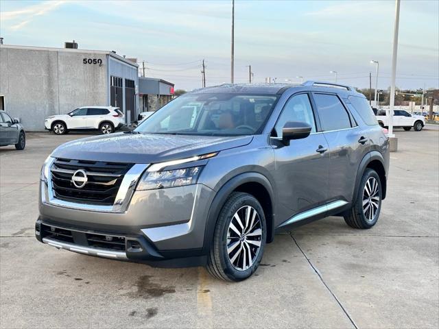 new 2025 Nissan Pathfinder car, priced at $48,811