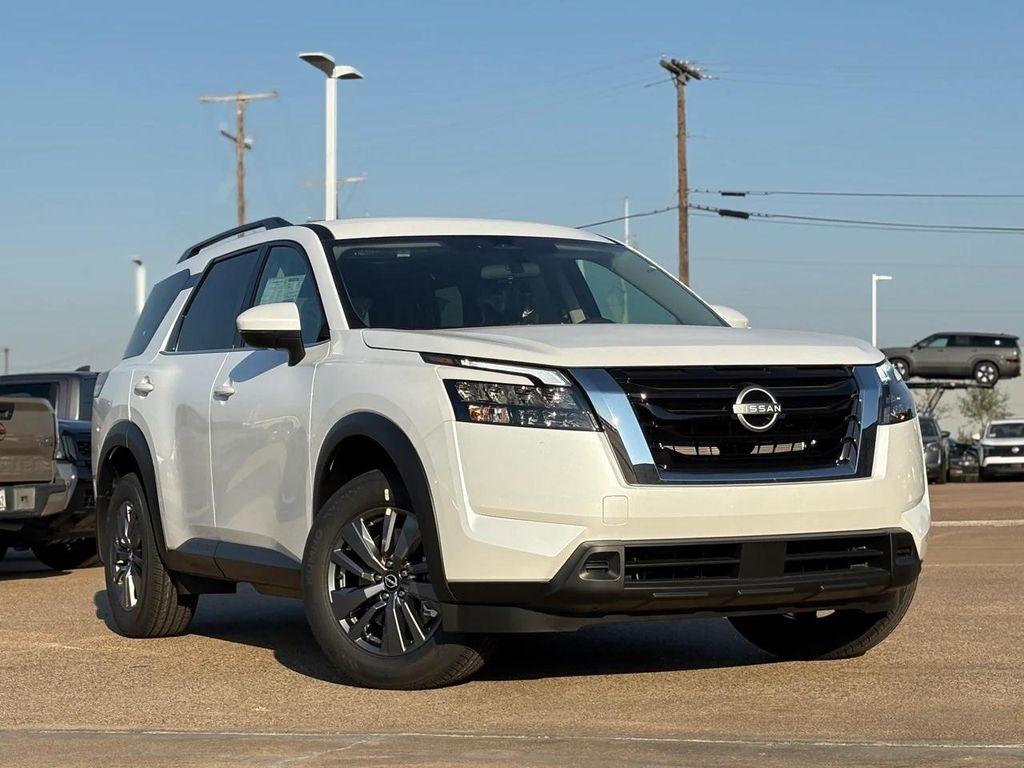 new 2025 Nissan Pathfinder car, priced at $31,443