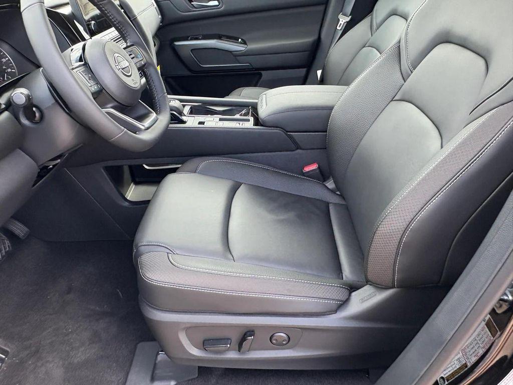 new 2025 Nissan Pathfinder car, priced at $37,830