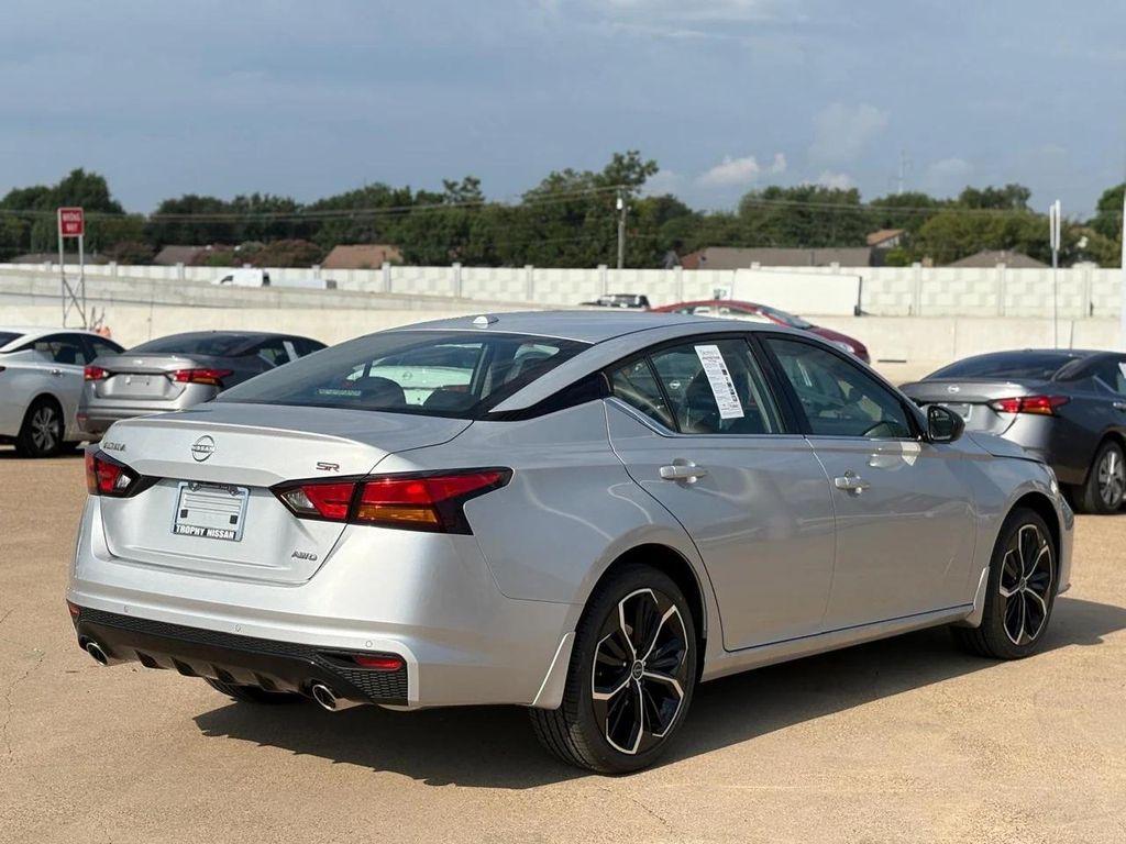 new 2025 Nissan Altima car, priced at $31,701