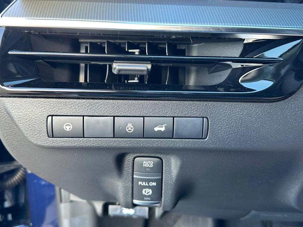 new 2025 Nissan Murano car, priced at $40,289