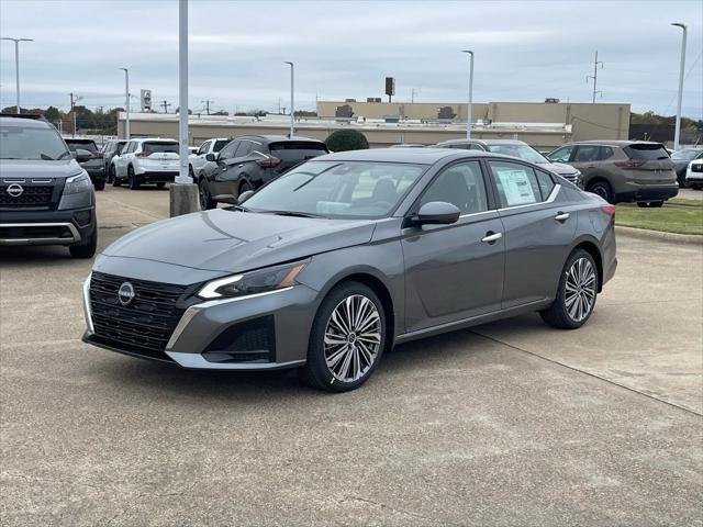 new 2025 Nissan Altima car, priced at $32,225