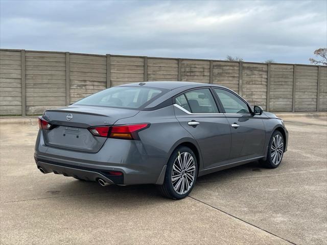 new 2025 Nissan Altima car, priced at $32,225