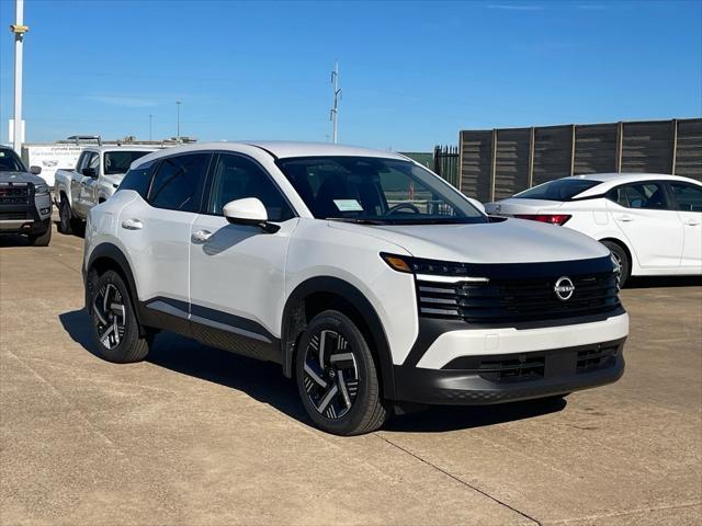 new 2025 Nissan Kicks car, priced at $25,015