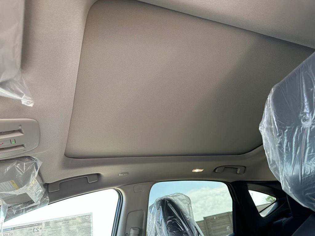 new 2025 Nissan Murano car, priced at $40,570