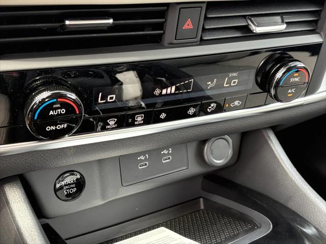 new 2025 Nissan Rogue car, priced at $30,651