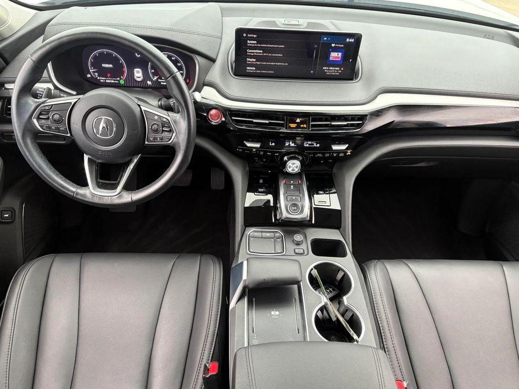 used 2024 Acura MDX car, priced at $37,699