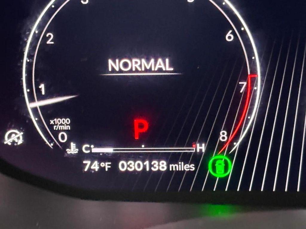 used 2024 Acura MDX car, priced at $37,699