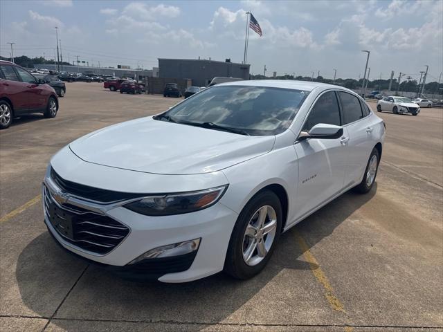 used 2022 Chevrolet Malibu car, priced at $17,989