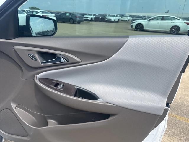 used 2022 Chevrolet Malibu car, priced at $17,989