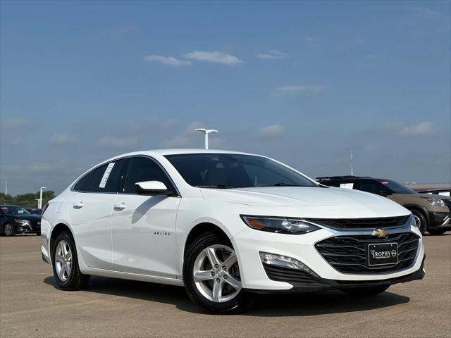 used 2022 Chevrolet Malibu car, priced at $17,989