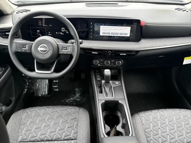 new 2025 Nissan Kicks car, priced at $27,593