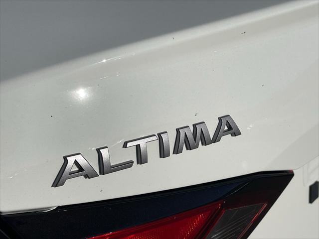 new 2025 Nissan Altima car, priced at $25,301