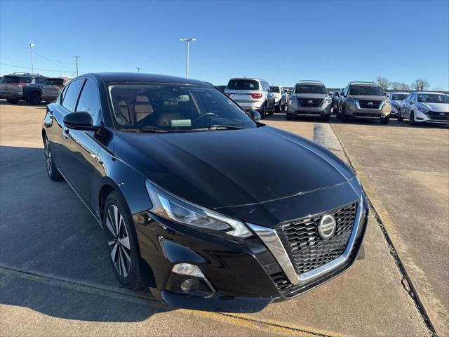 used 2020 Nissan Altima car, priced at $15,989