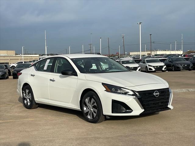 new 2025 Nissan Altima car, priced at $25,301