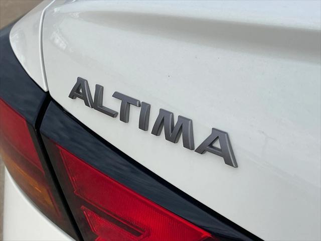 new 2025 Nissan Altima car, priced at $25,301