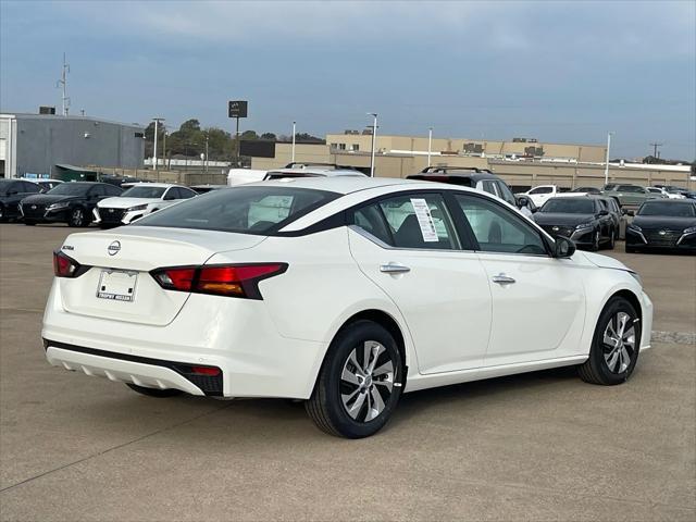 new 2025 Nissan Altima car, priced at $25,301