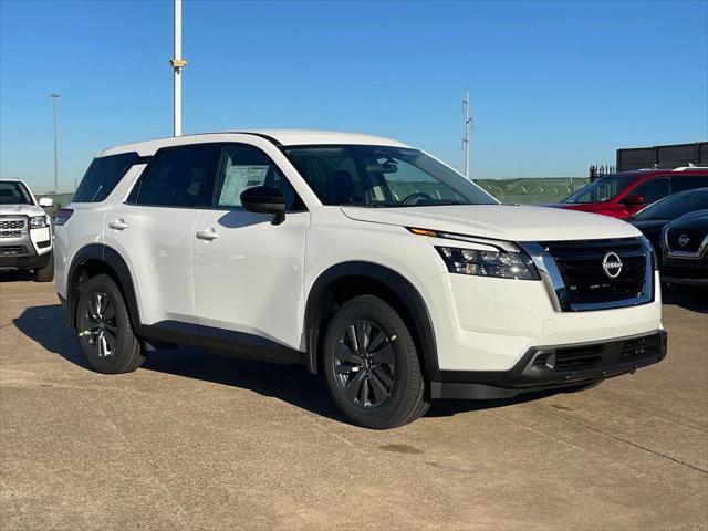 new 2025 Nissan Pathfinder car, priced at $34,812