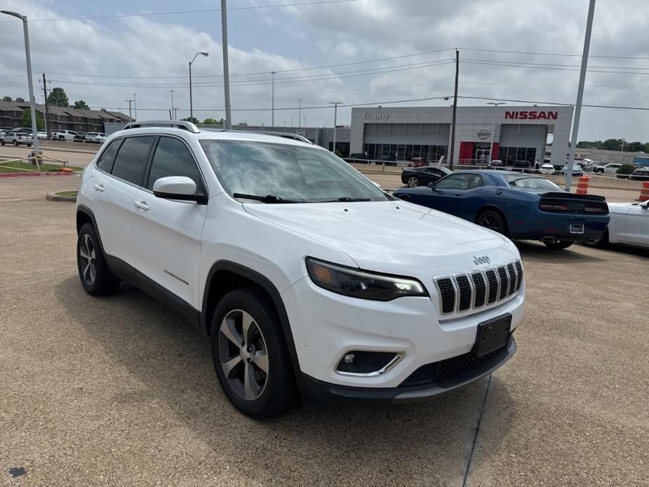used 2019 Jeep Cherokee car, priced at $18,484