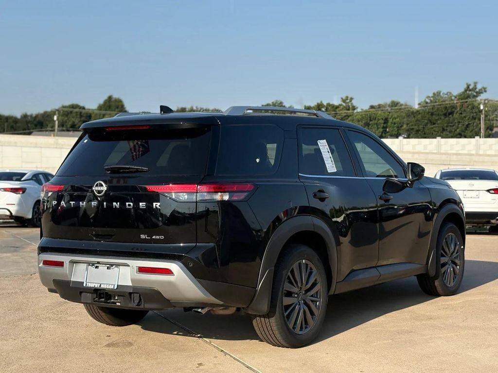 new 2025 Nissan Pathfinder car, priced at $39,686
