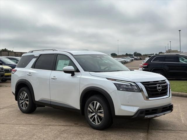 new 2025 Nissan Pathfinder car, priced at $44,960