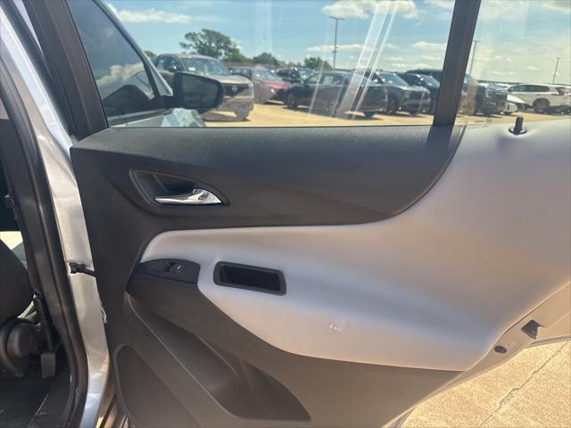 used 2024 Chevrolet Equinox car, priced at $23,999