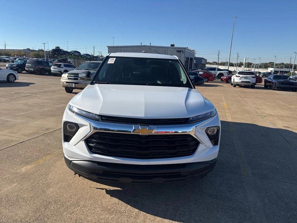 used 2024 Chevrolet TrailBlazer car, priced at $17,162