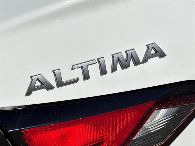 new 2025 Nissan Altima car, priced at $25,801