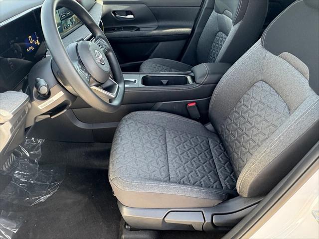 new 2025 Nissan Kicks car, priced at $25,782