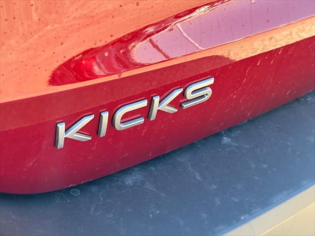 new 2025 Nissan Kicks car, priced at $27,578