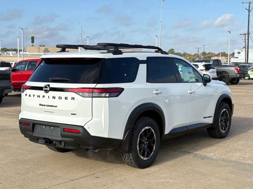new 2025 Nissan Pathfinder car, priced at $35,094