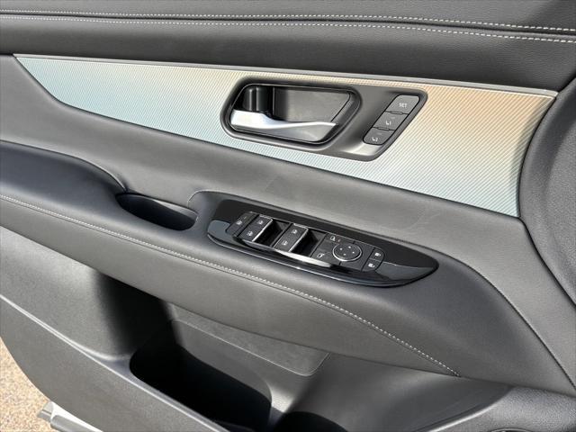new 2025 Nissan Murano car, priced at $46,121