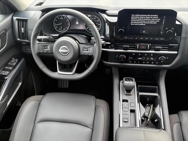 new 2025 Nissan Pathfinder car, priced at $44,565