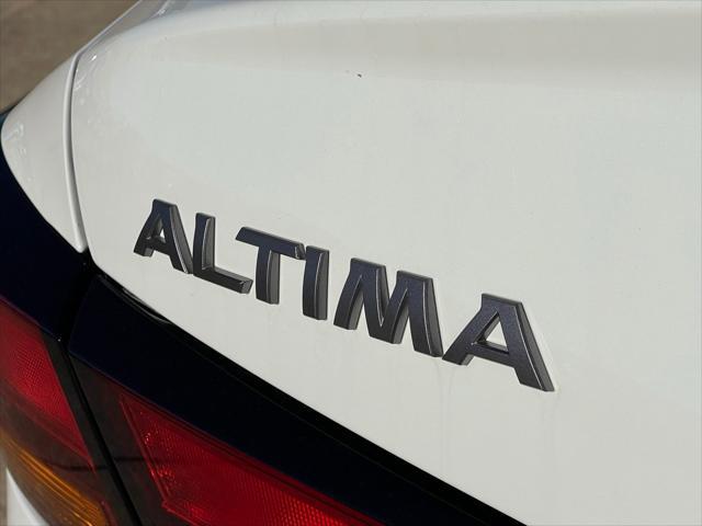 new 2025 Nissan Altima car, priced at $25,301