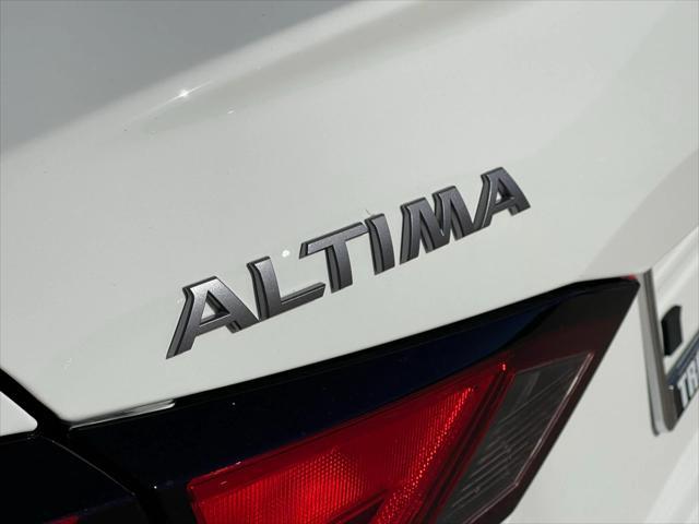 new 2025 Nissan Altima car, priced at $25,301