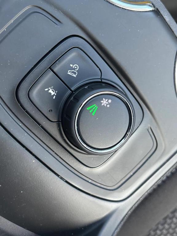 used 2024 GMC Terrain car, priced at $19,231