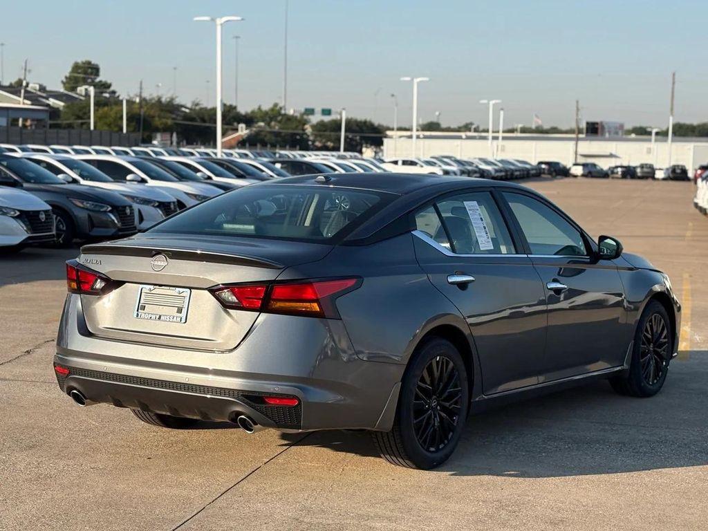 new 2025 Nissan Altima car, priced at $27,430