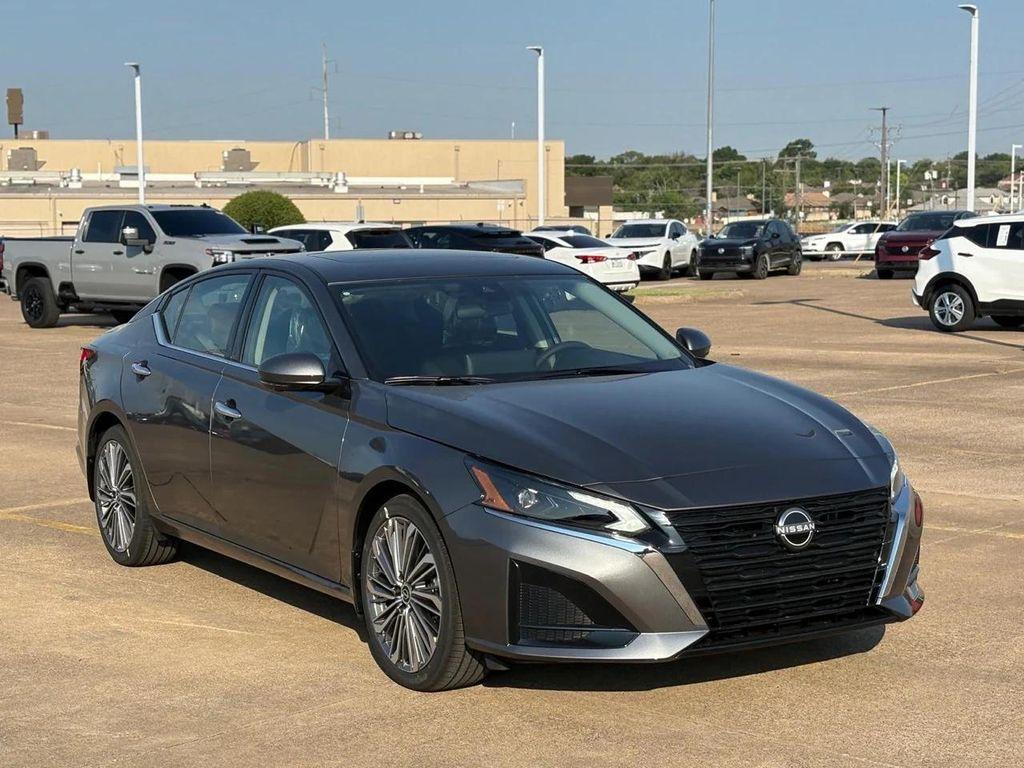 new 2025 Nissan Altima car, priced at $29,176