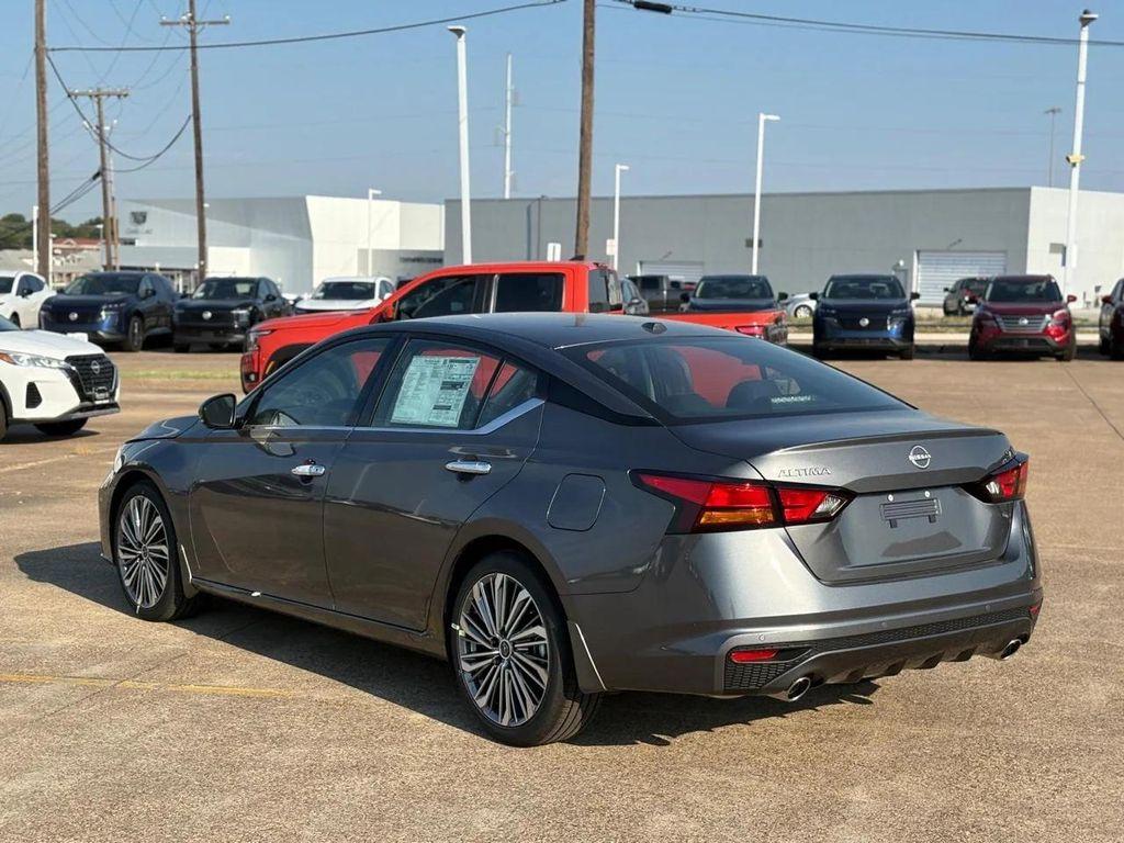 new 2025 Nissan Altima car, priced at $29,176