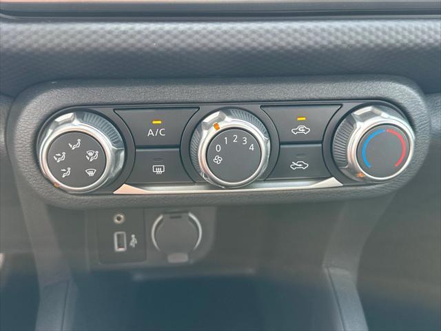 new 2025 Nissan Kicks car, priced at $23,307