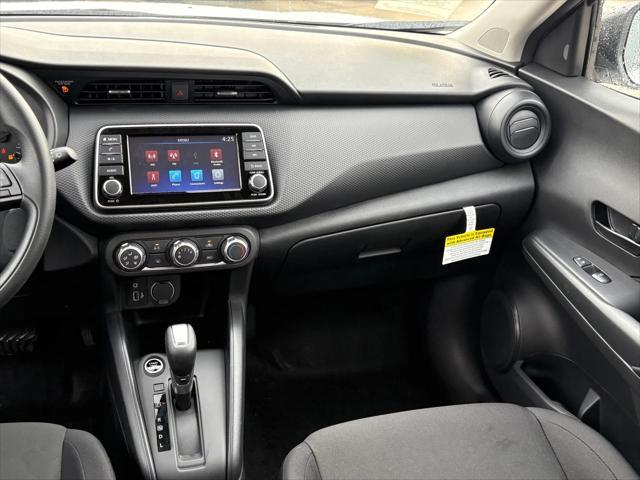 new 2025 Nissan Kicks car, priced at $22,857