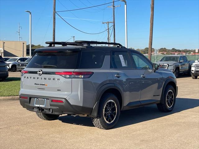 new 2025 Nissan Pathfinder car, priced at $44,677