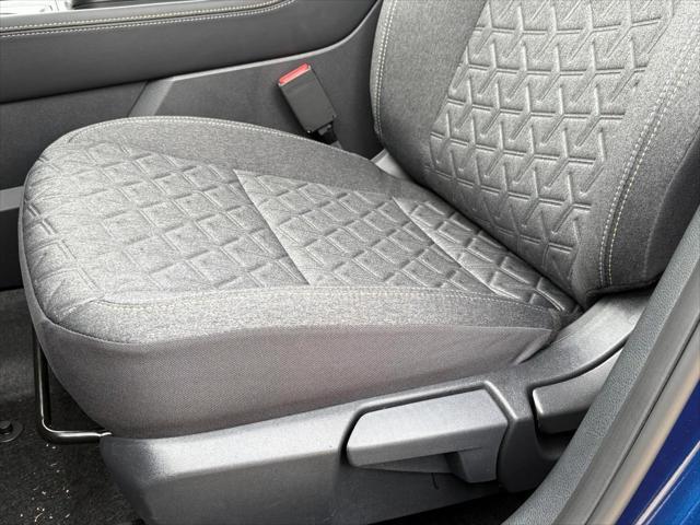 new 2025 Nissan Kicks car, priced at $27,434