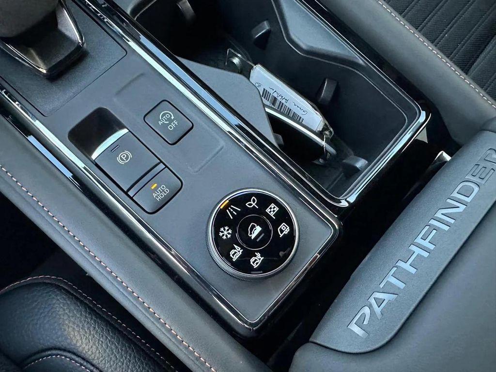 new 2025 Nissan Pathfinder car, priced at $38,048