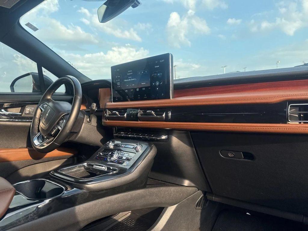 used 2021 Lincoln Nautilus car, priced at $24,995