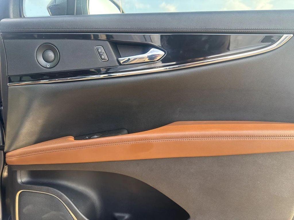 used 2021 Lincoln Nautilus car, priced at $24,995