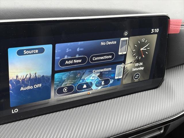 new 2025 Nissan Kicks car, priced at $29,497