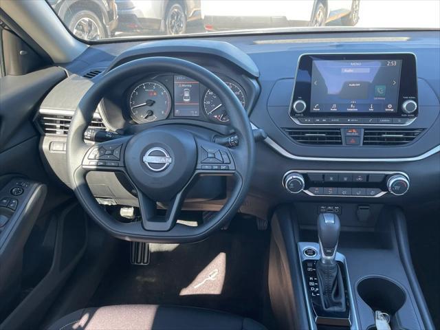 new 2025 Nissan Altima car, priced at $25,301