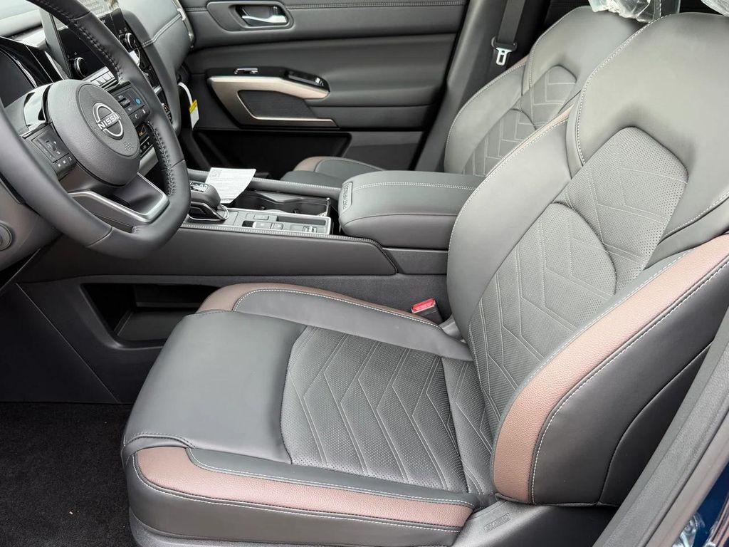new 2025 Nissan Pathfinder car, priced at $39,299